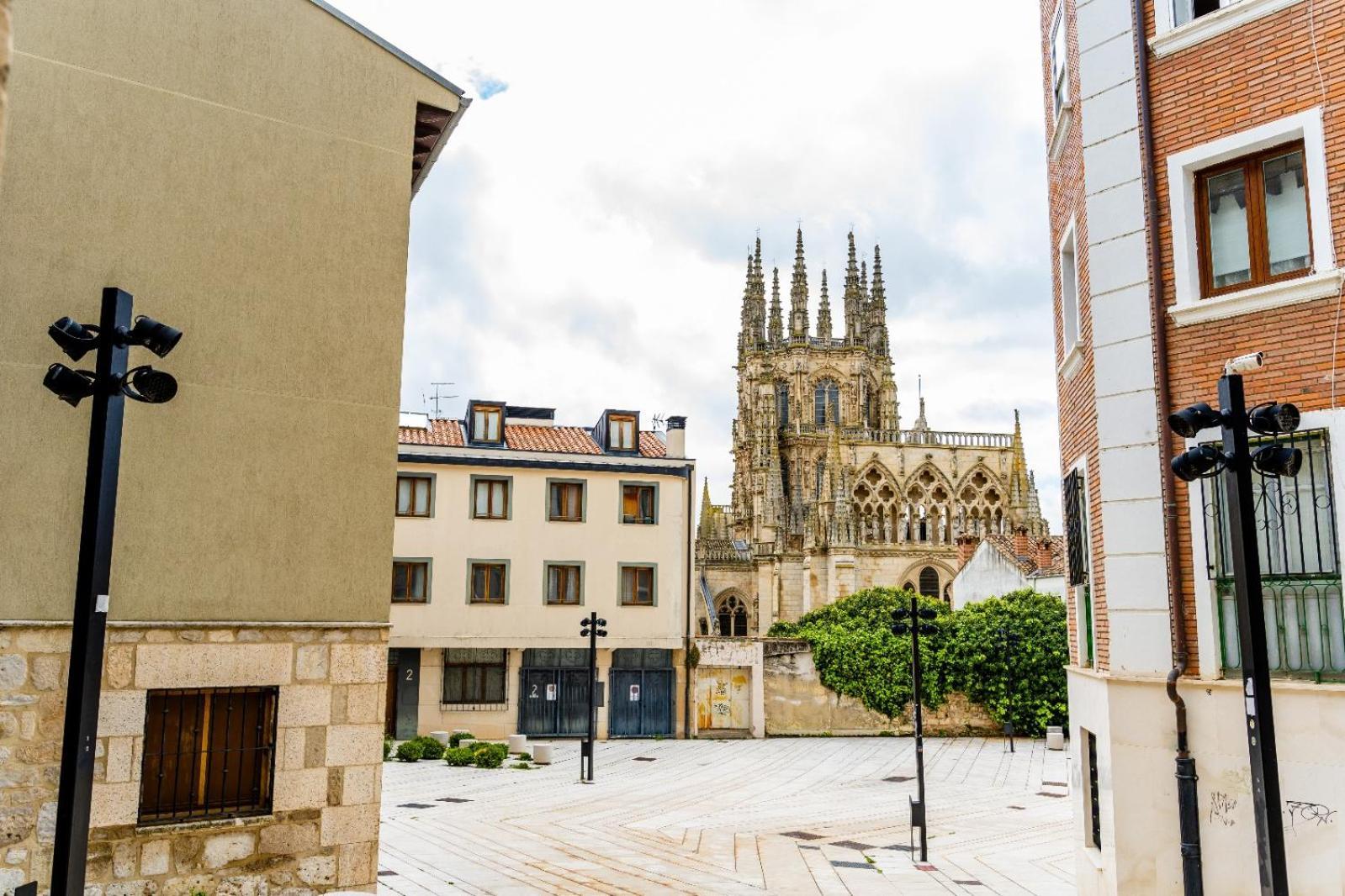 Alojamiento En El Centro De Burgo Buitenkant foto
